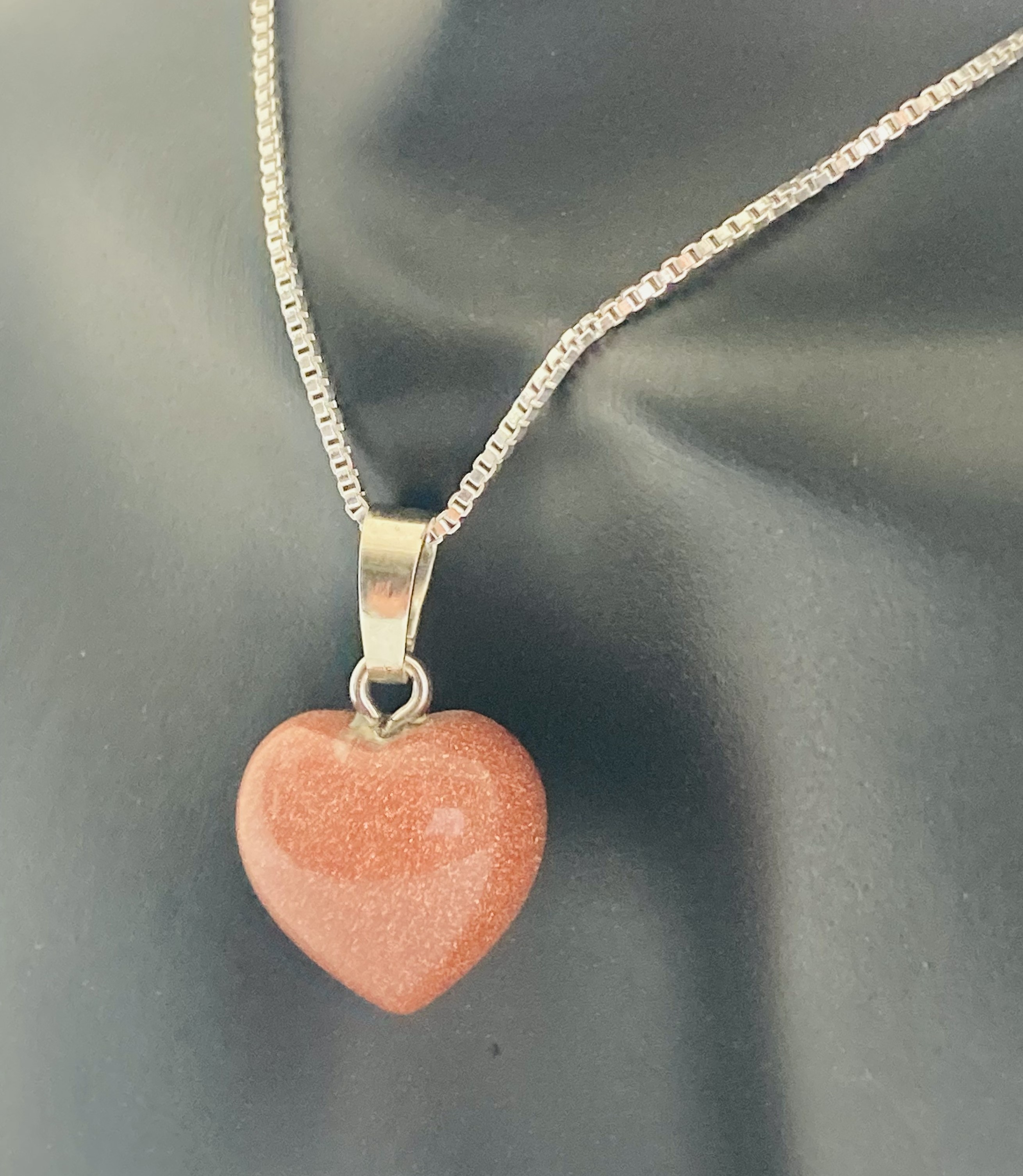 Modeschmuck – weniger wert oder einfach anders wertvoll?